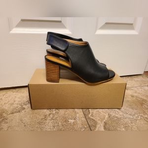 Taxi Black Wedged Heel Size 8
